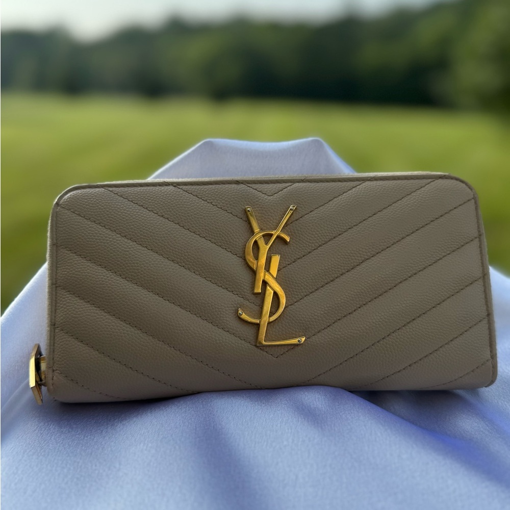 Yves Saint Laurent Tan Quilted Wallet - GREAT Condition!